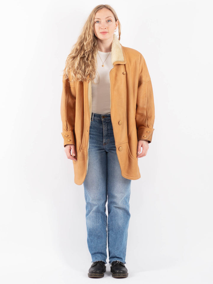 Vintage 80's Women Sheepskin Shearling Coat in BeigeV9478