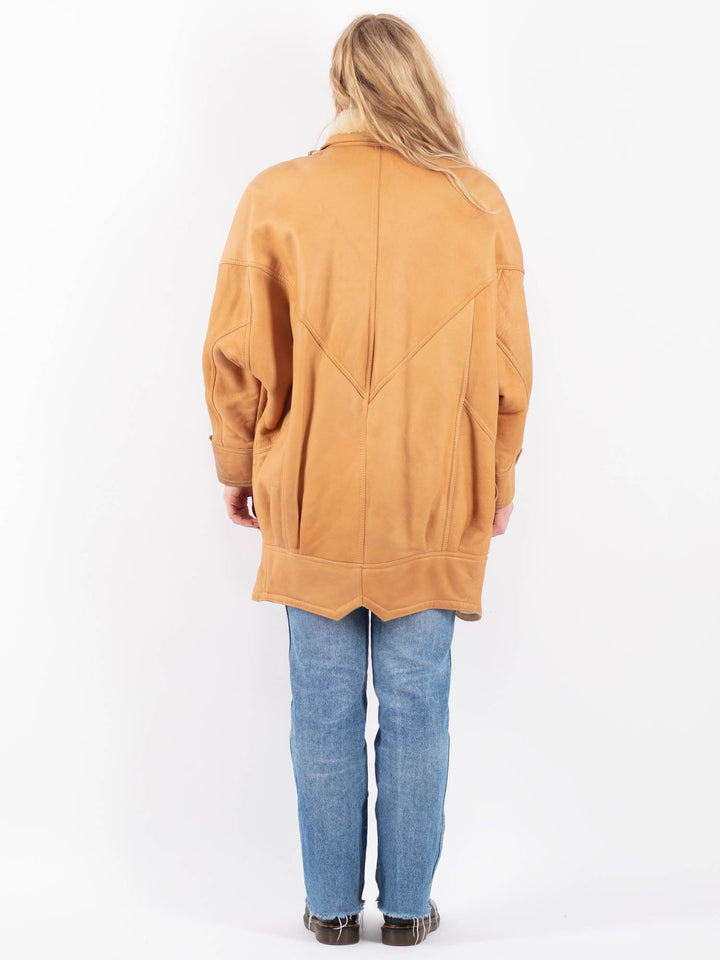Vintage 80's Women Sheepskin Shearling Coat in BeigeV9478