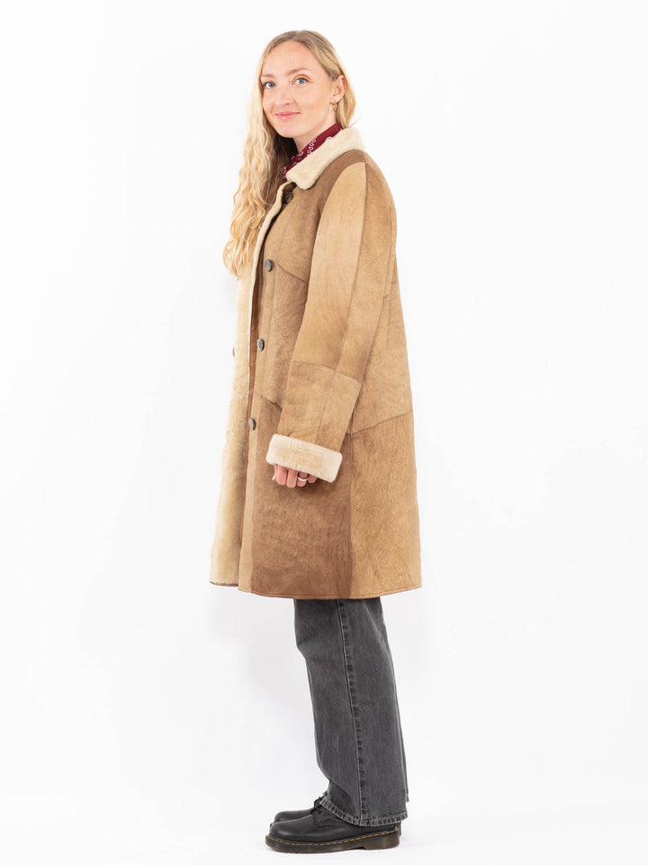 Vintage 80's Women Sheepskin Coat in BrownA0632