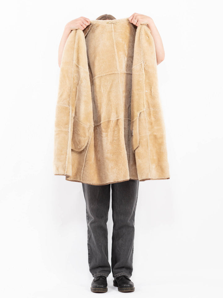 Vintage 80's Women Sheepskin Coat in BrownA0632
