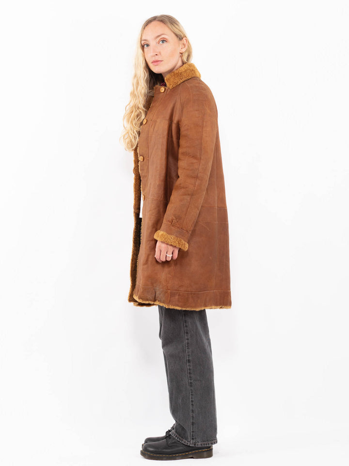 Vintage 80's Women Sheepskin Coat in BrownA0633
