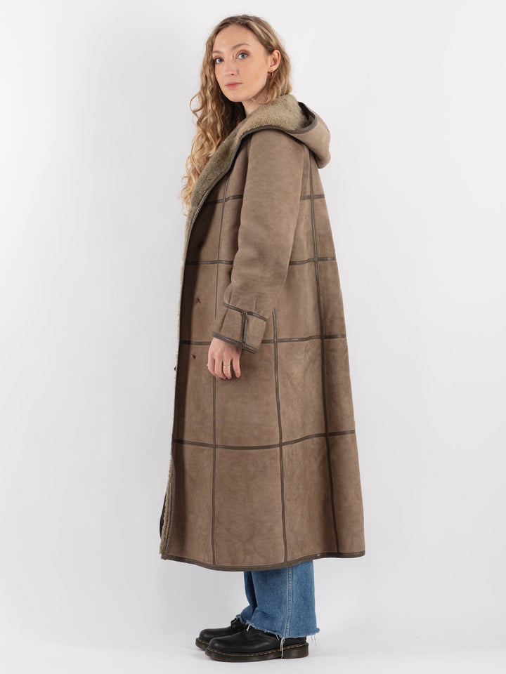 Vintage 80's Women Sheepskin Coat in BeigeV9248