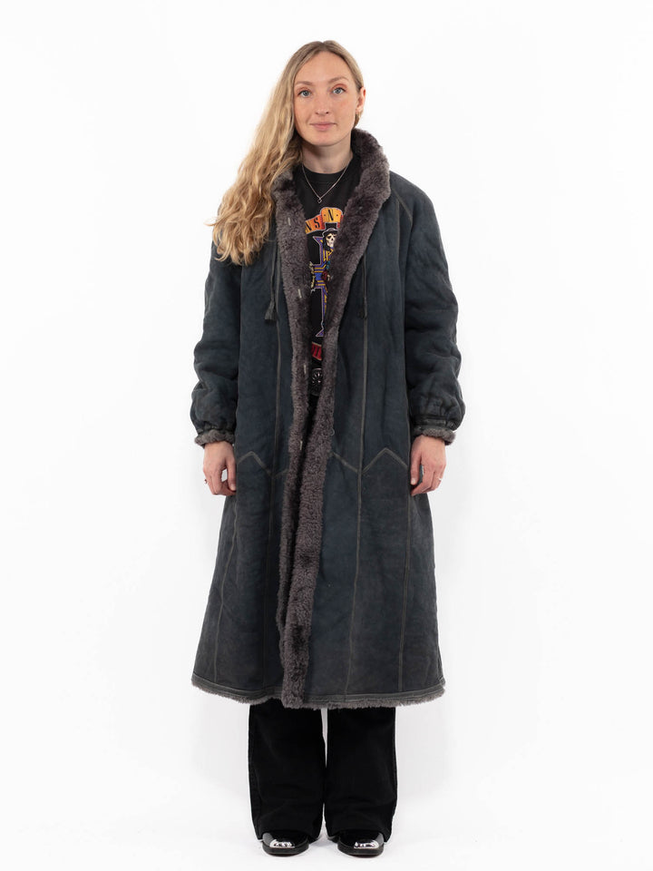 Vintage 80's Women Sheepskin Coat in GrayA0917