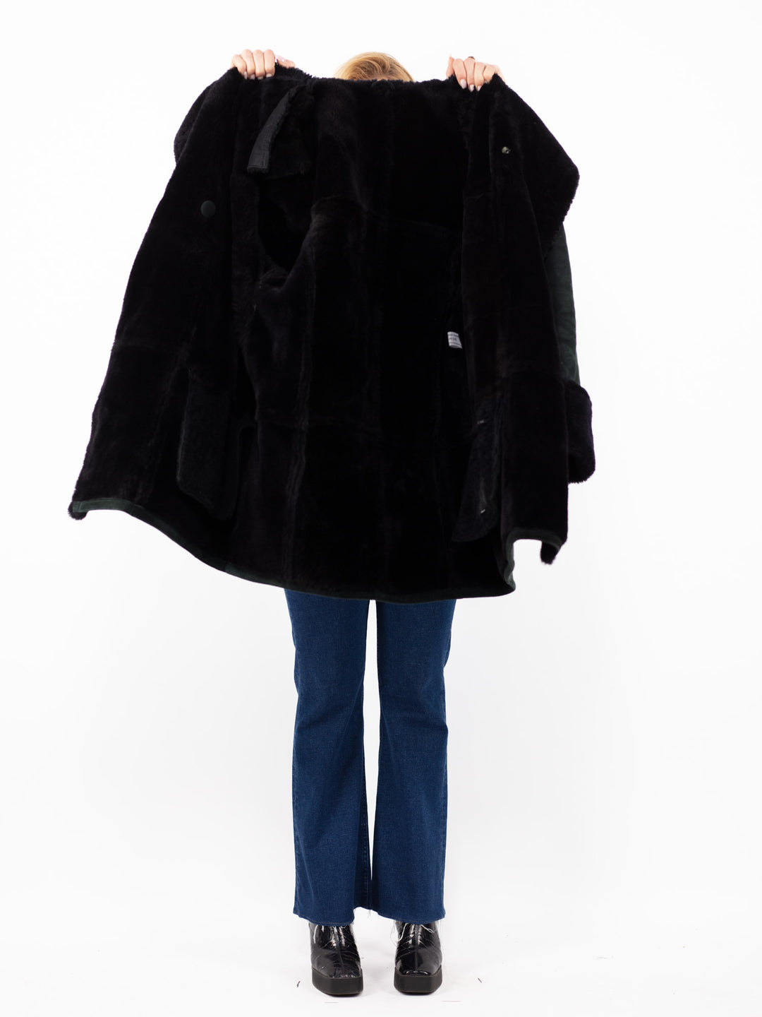 Vintage 80's Women Hide Society Sheepskin Coat in Faded Black