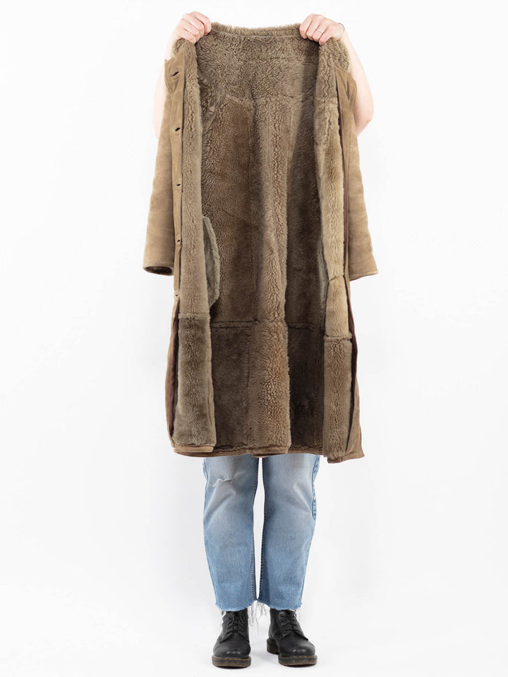 Vintage 80's Women Sheepskin Coat in BeigeA0291