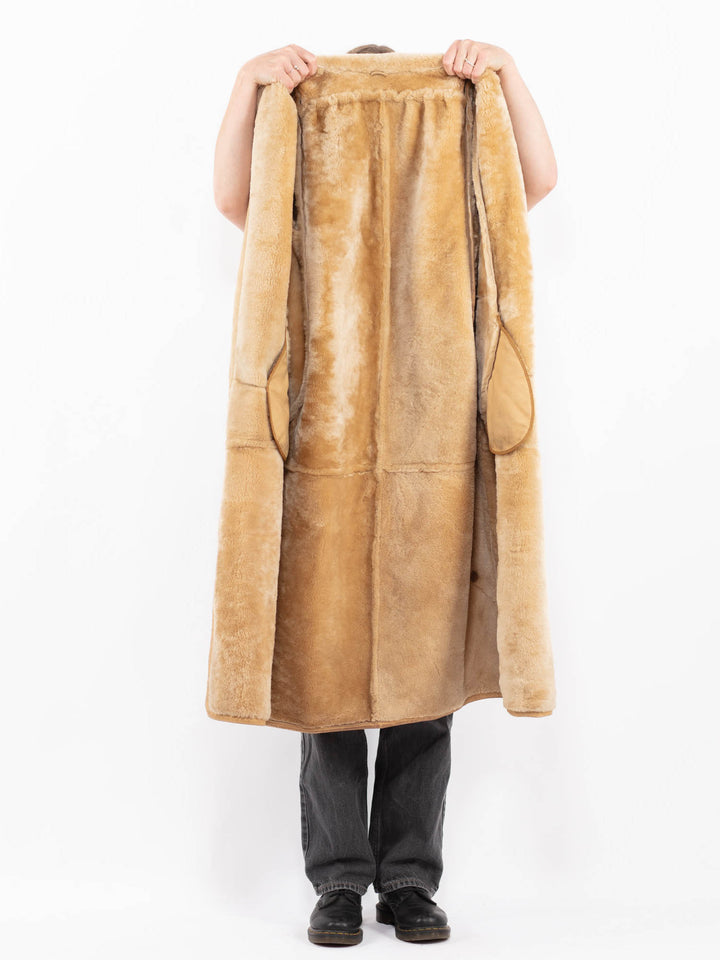 Vintage 80's Women Sheepskin Coat in BeigeA0637