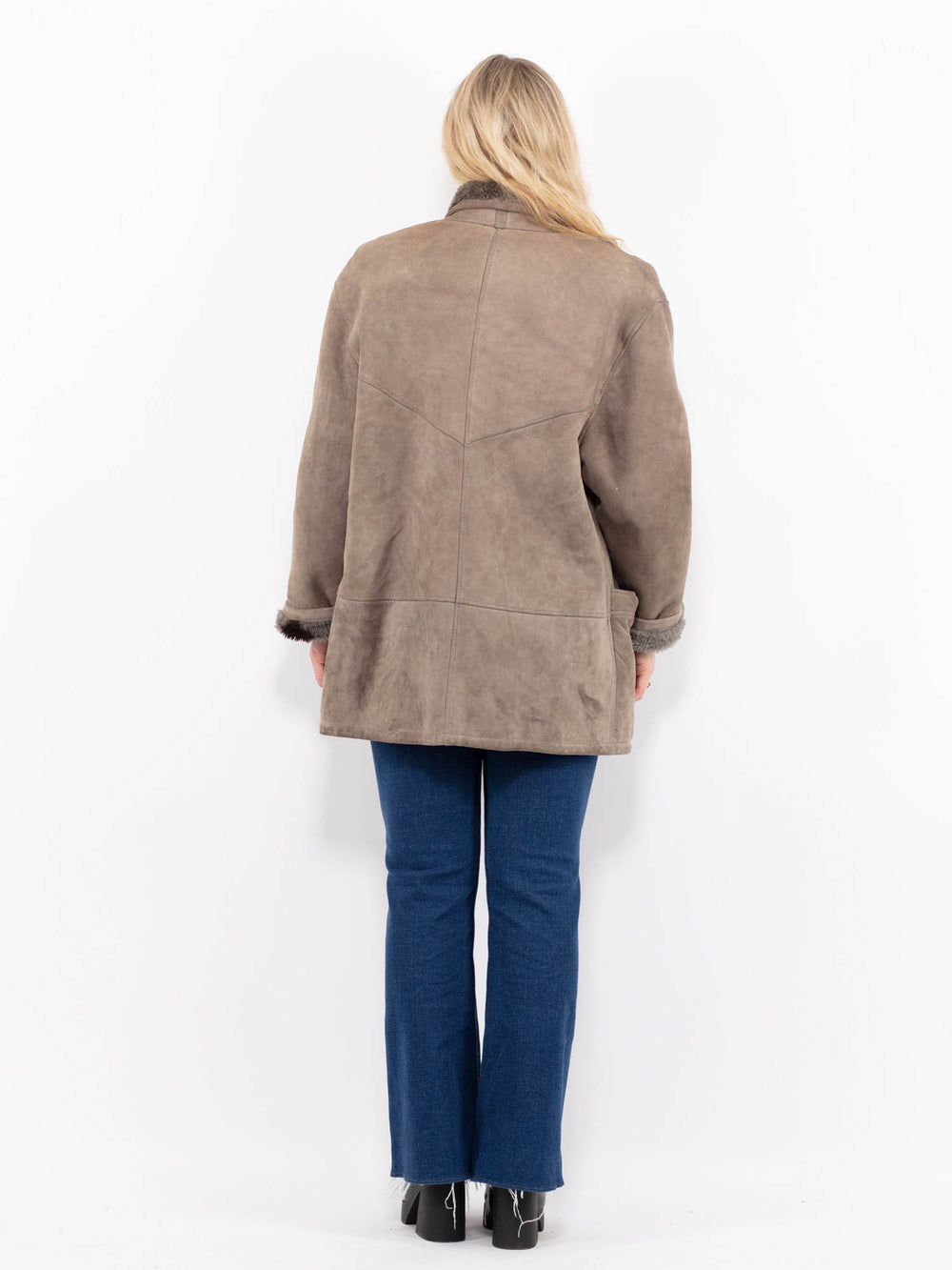 Vintage 80's Women Sheepskin Coat in GrayA1027