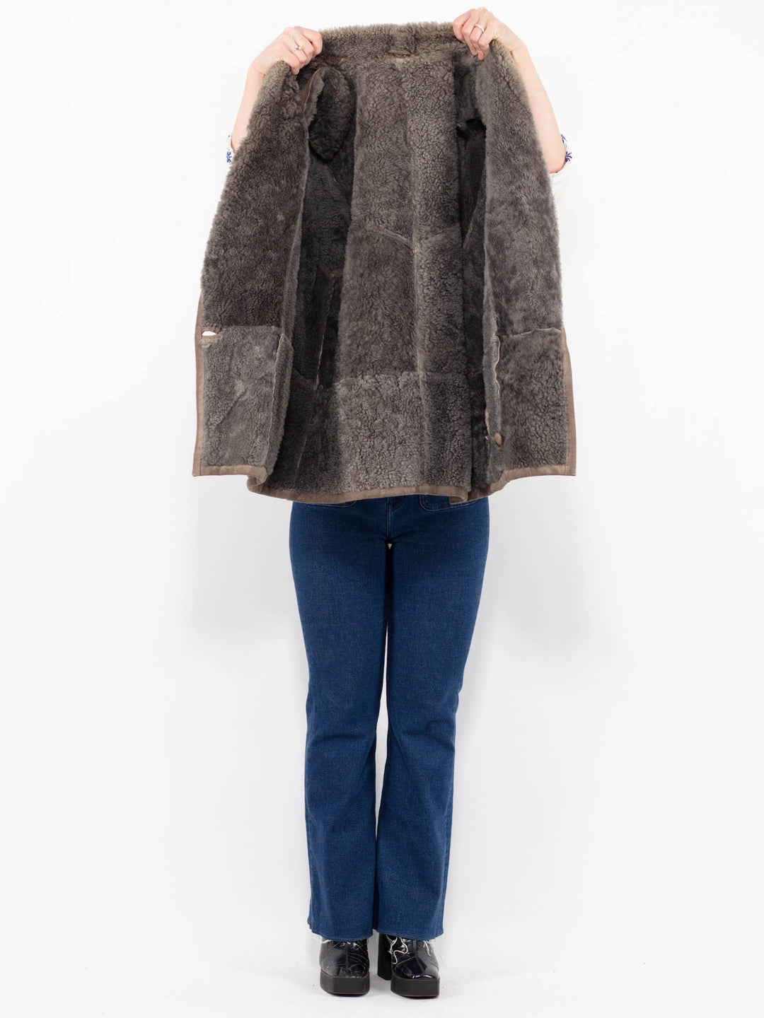 Vintage 80's Women Sheepskin Coat in GrayA1027