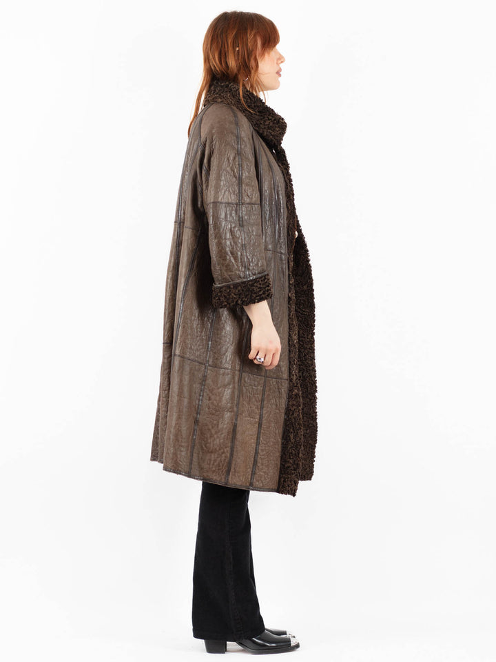 Vintage 80's Women Sheepskin Coat in BrownV9795