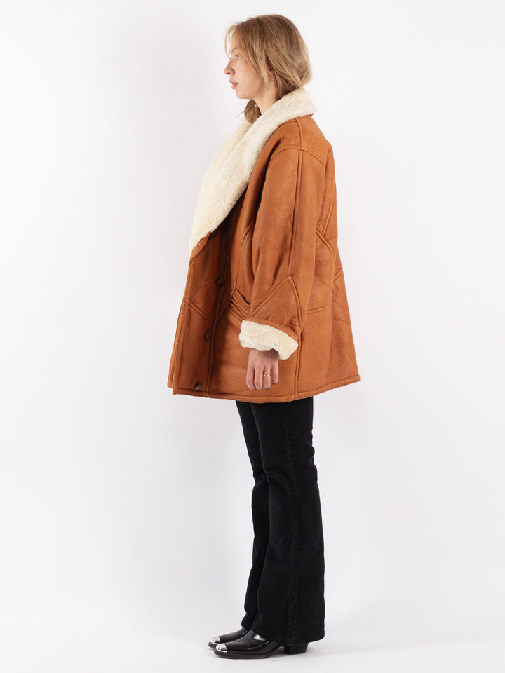 Vintage 80's Women Sheepskin Shearling Coat in Brown