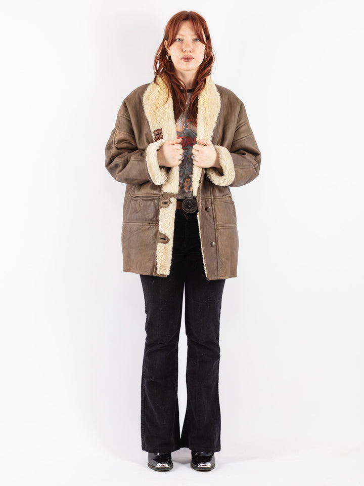 Vintage 80's Women Sheepskin Shearling Coat in Brown