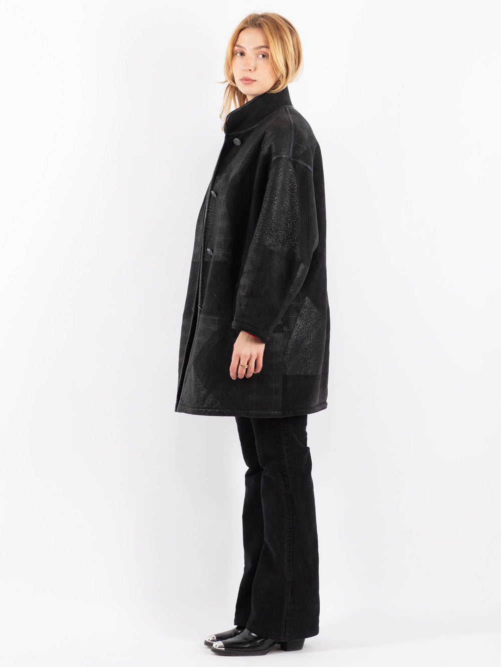 Vintage 80's Women Sheepskin Coat in BlackV9671