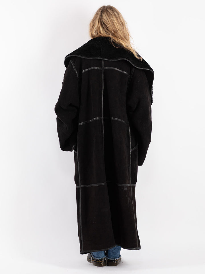 Vintage 80's Women Sheepskin Coat in Black