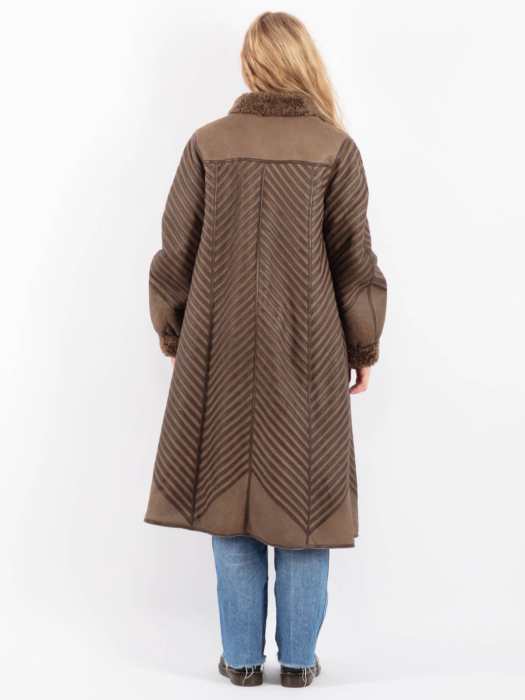 Vintage 80's Women Sheepskin Coat in BrownV9493