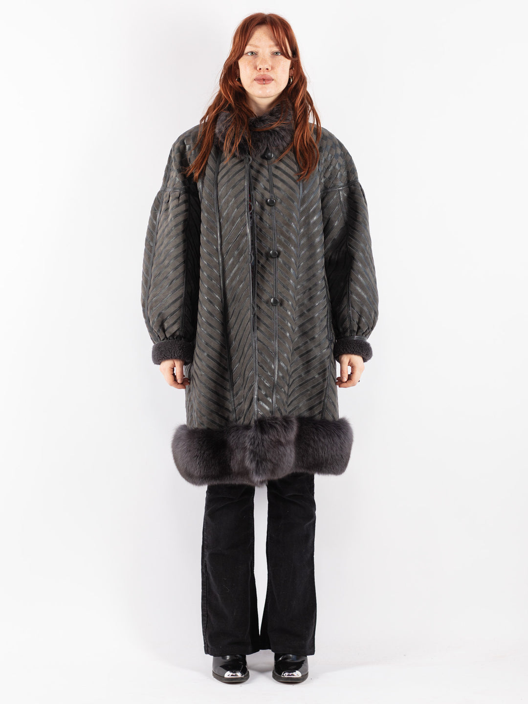 Vintage 80's Women Sheepskin Shearling Coat in Gray