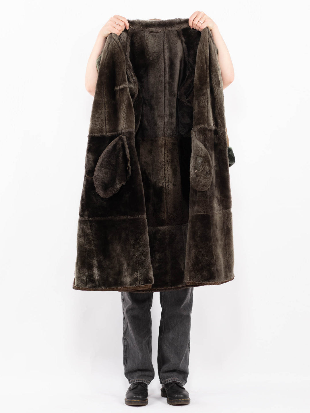 Vintage 80's Women Sheepskin Coat in BrownA0648