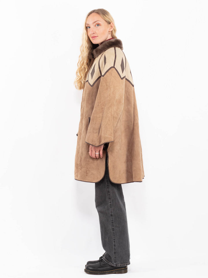 Vintage 80's Women Sheepskin Coat in BeigeA0649