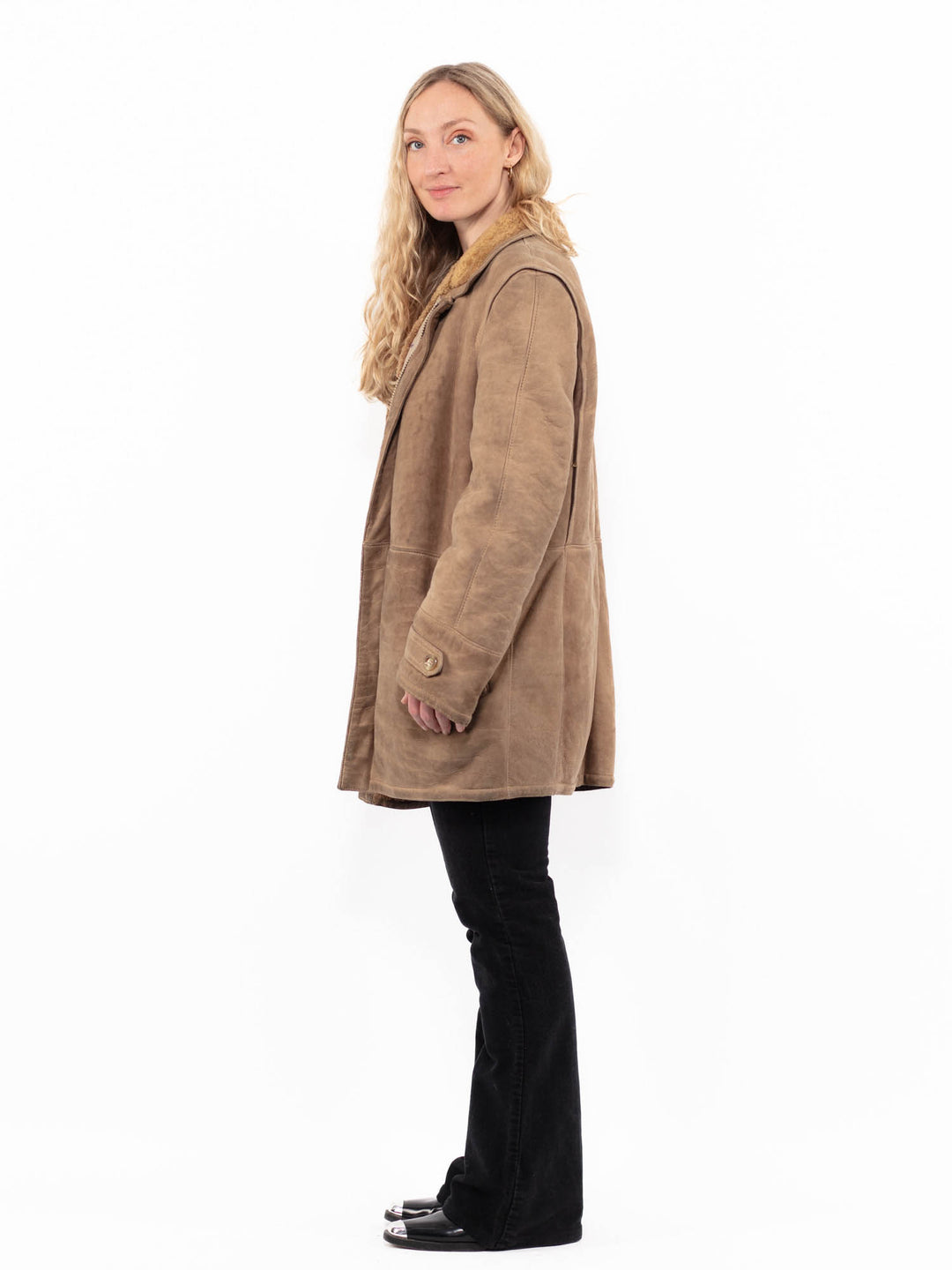 Vintage 80's Women Sheepskin Coat in BeigeA0930