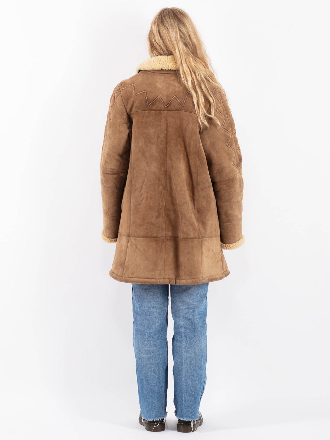 Vintage 80's Women Sheepskin Coat in BeigeV9498