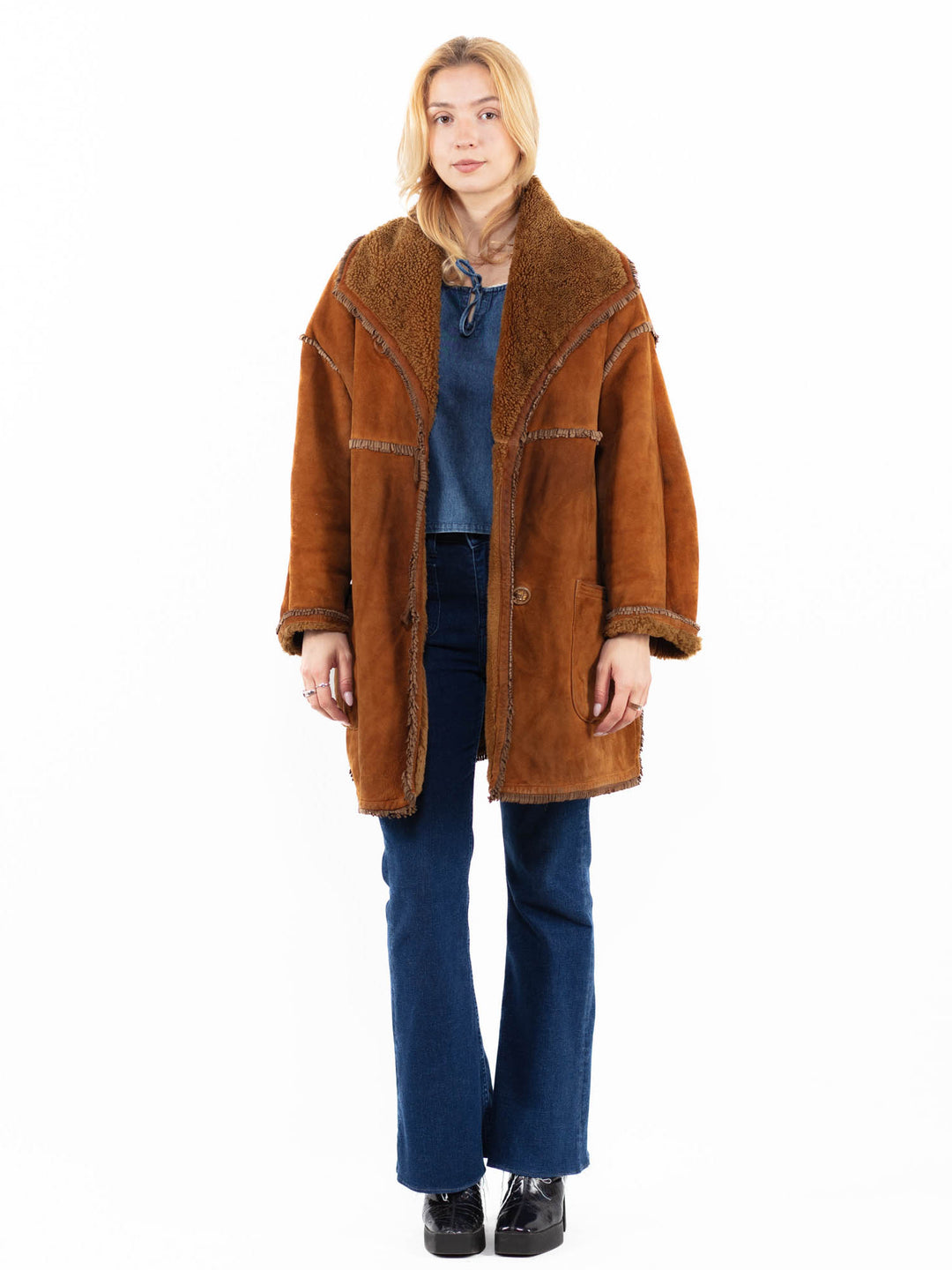 Vintage 80's Women Sheepskin Coat in BrownA0097