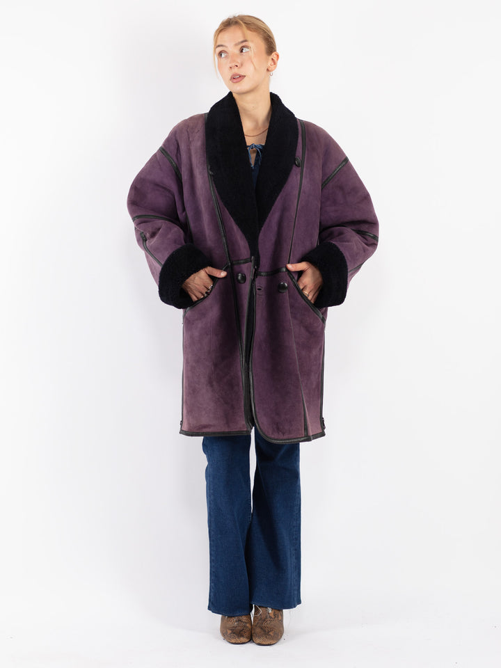 Vintage 80's Women Sheepskin Coat in Purple