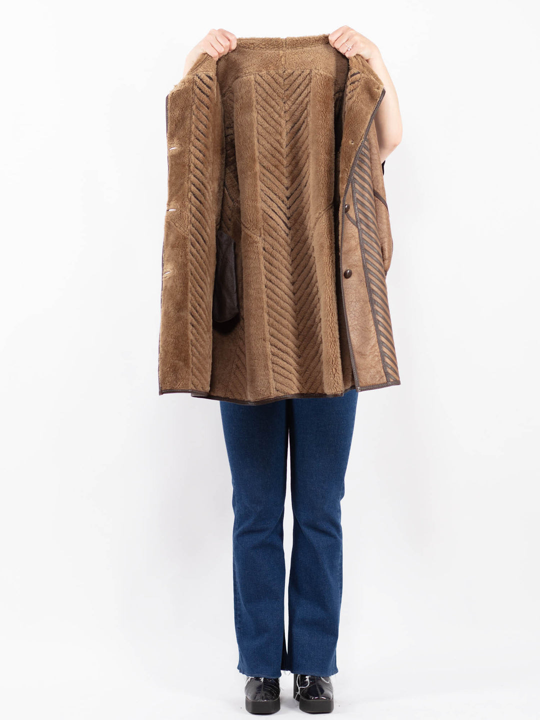 Vintage 80's Women Sheepskin Coat in BrownA0411