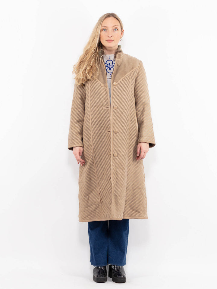 Vintage 80's Women Sheepskin Coat in BeigeA1043