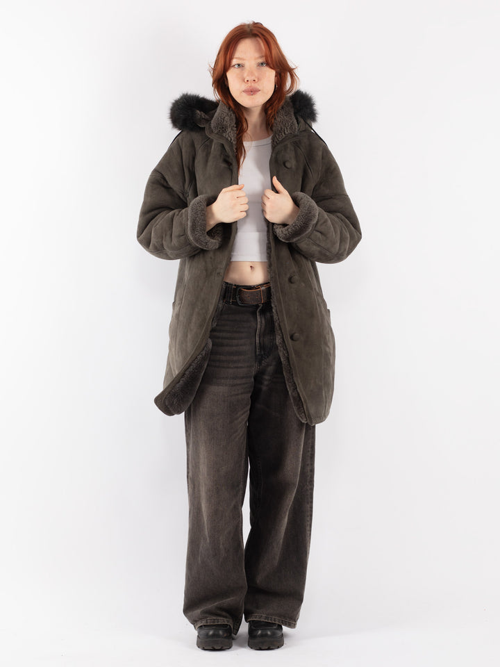 Vintage 80's Women Sheepskin Coat in Gray
