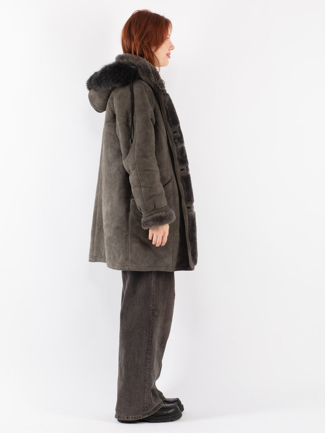 Vintage 80's Women Sheepskin Coat in Gray