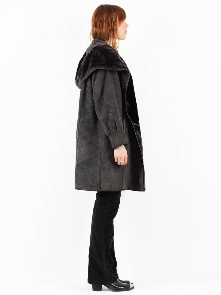 Vintage 80's Women Sheepskin Coat in GrayV9812