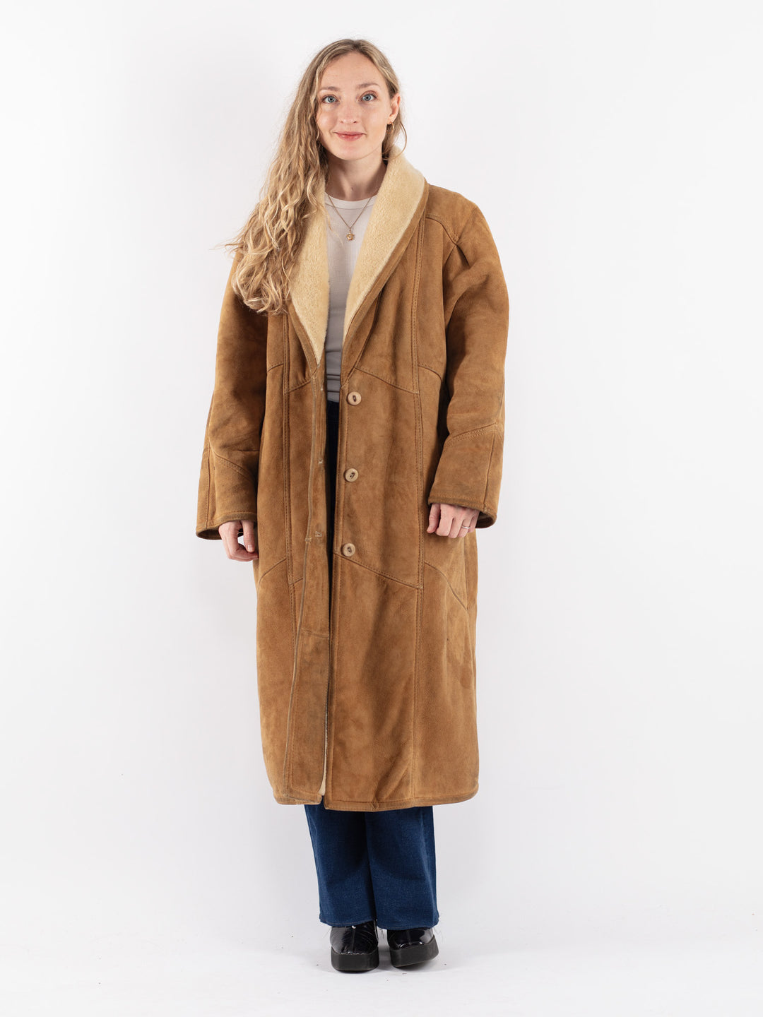 Vintage 80's Women Sheepskin Coat in Beige