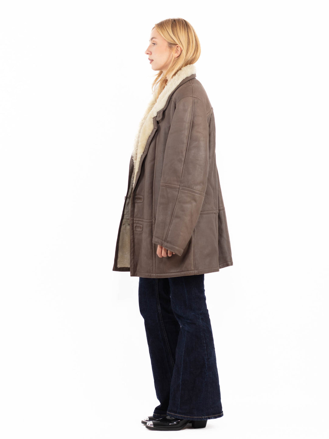 Vintage 80's Women Sheepskin Coat in Brown