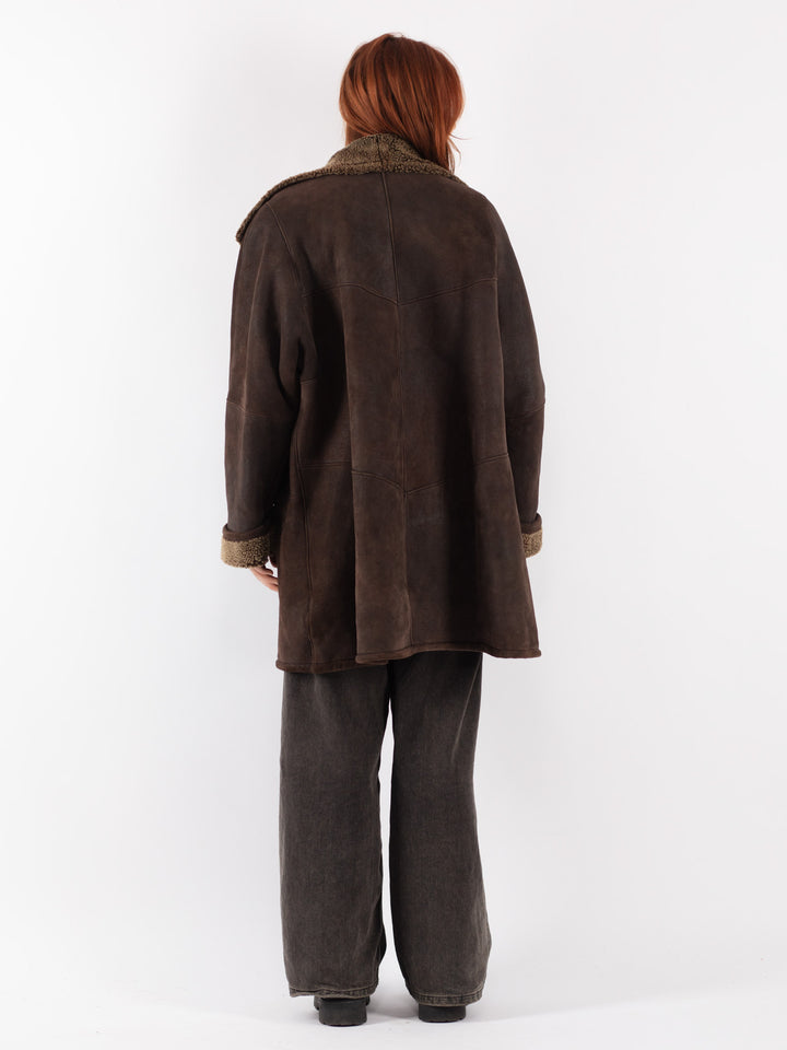 Vintage 80's Women Sheepskin Coat in Brown