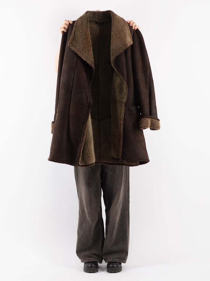 Vintage 80's Women Sheepskin Coat in Brown