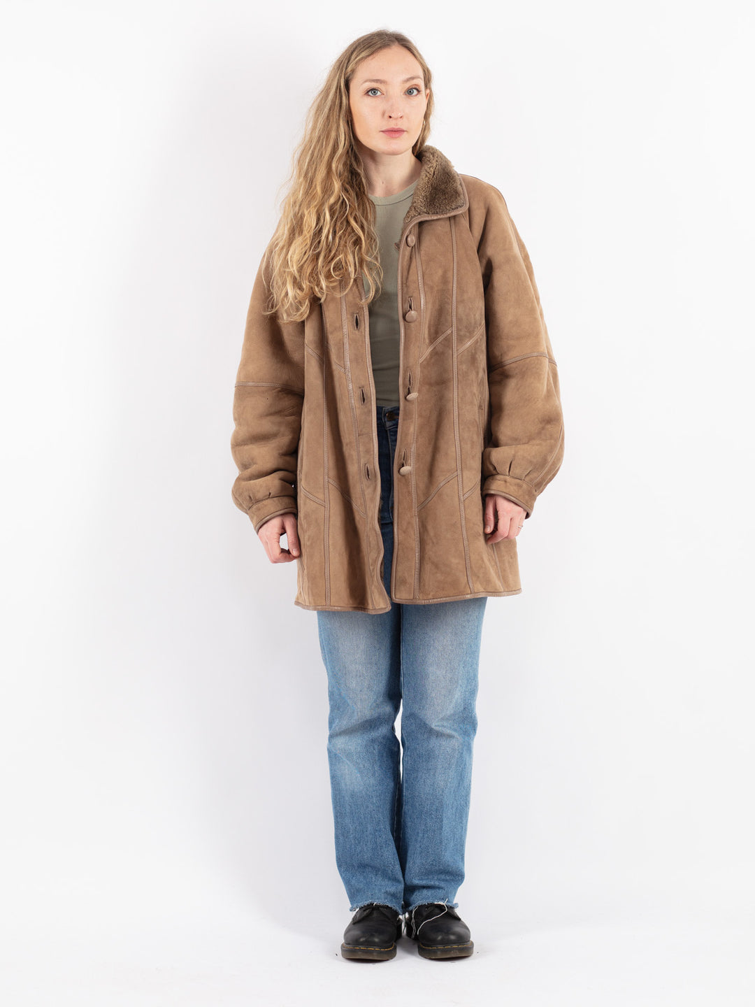 Vintage 80's Women Sheepskin Coat in Beige