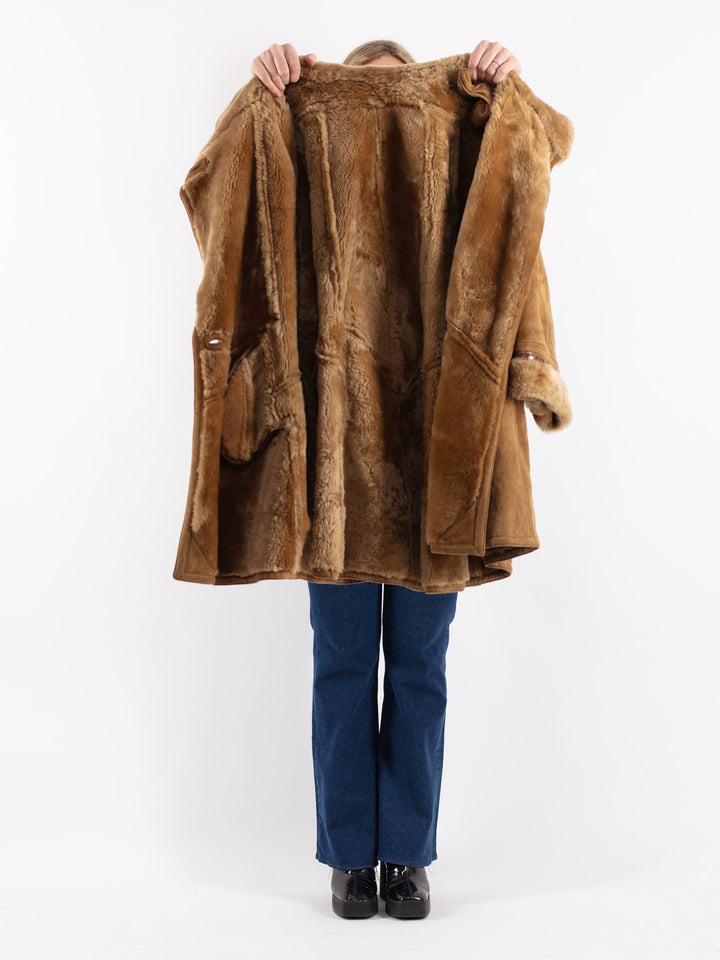 Vintage 80's Women Sheepskin Shearling Coat in Beige