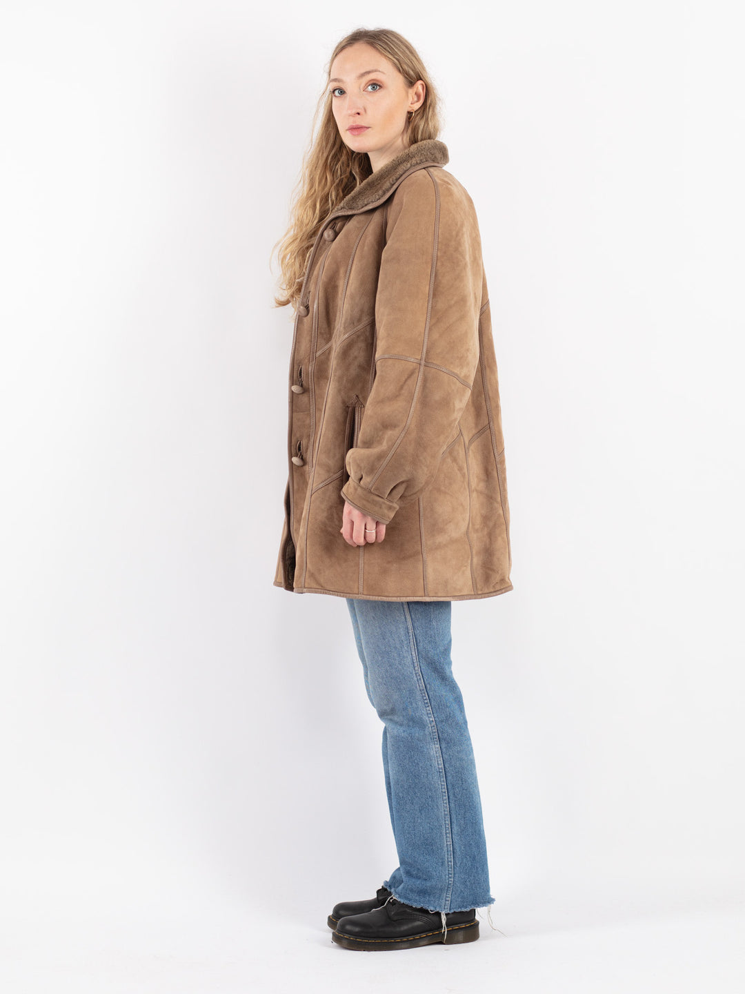 Vintage 80's Women Sheepskin Coat in Beige