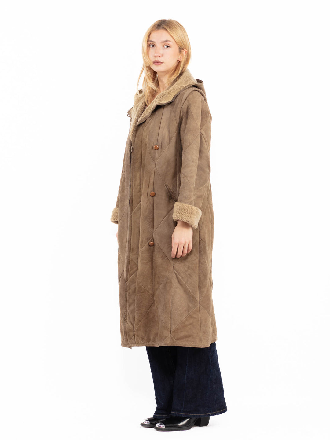 Vintage 80's Women Sheepskin Long Coat in Dark beige