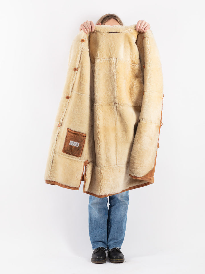 Vintage 80's Women Sheepskin Shearling Coat in Brown