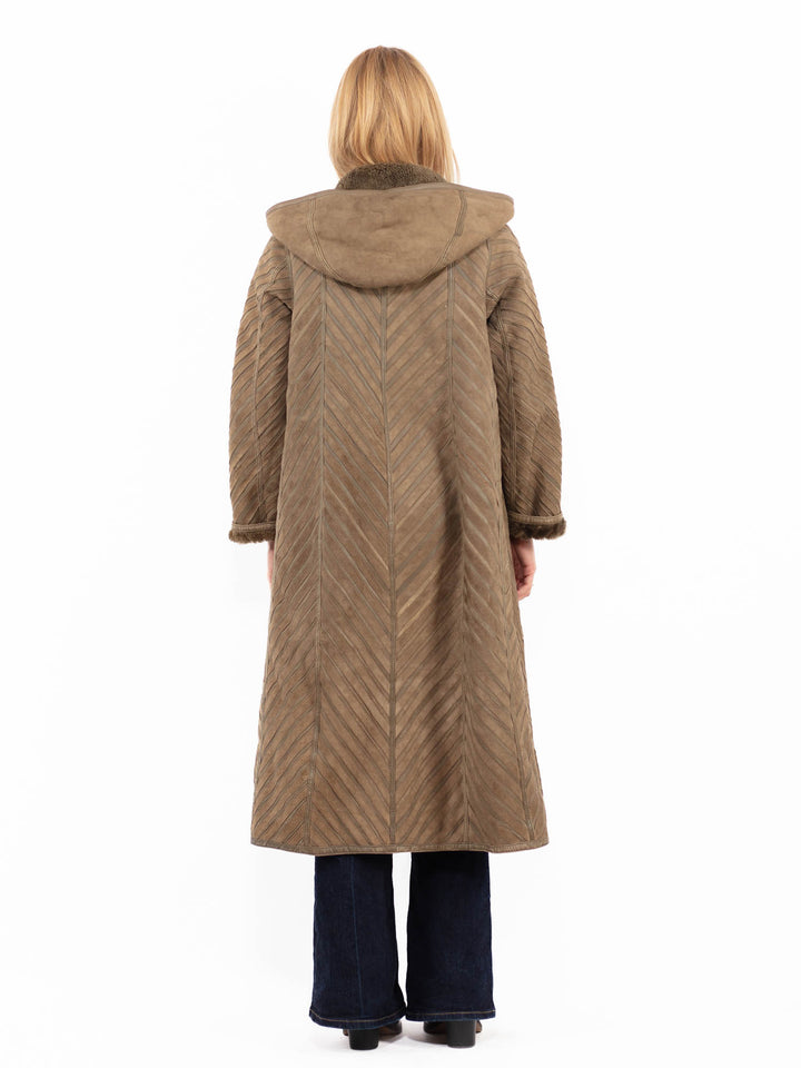 Vintage 80's Women Sheepskin Coat in BrownA0778