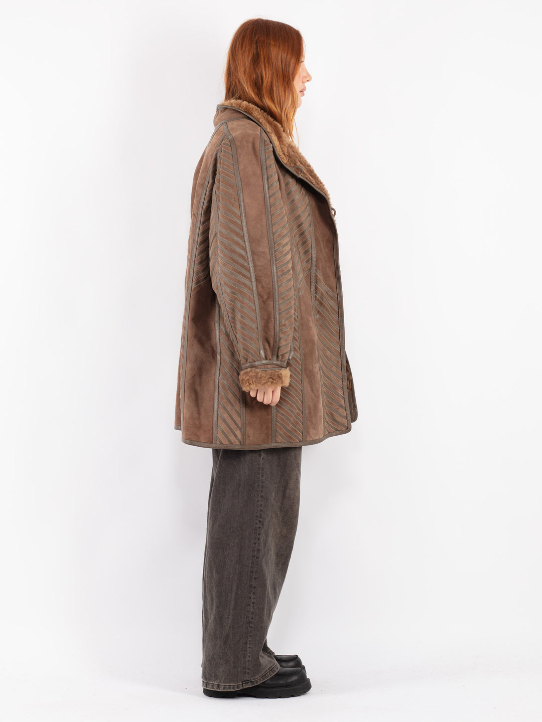 Vintage 80's Women Sheepskin Coat in Brown