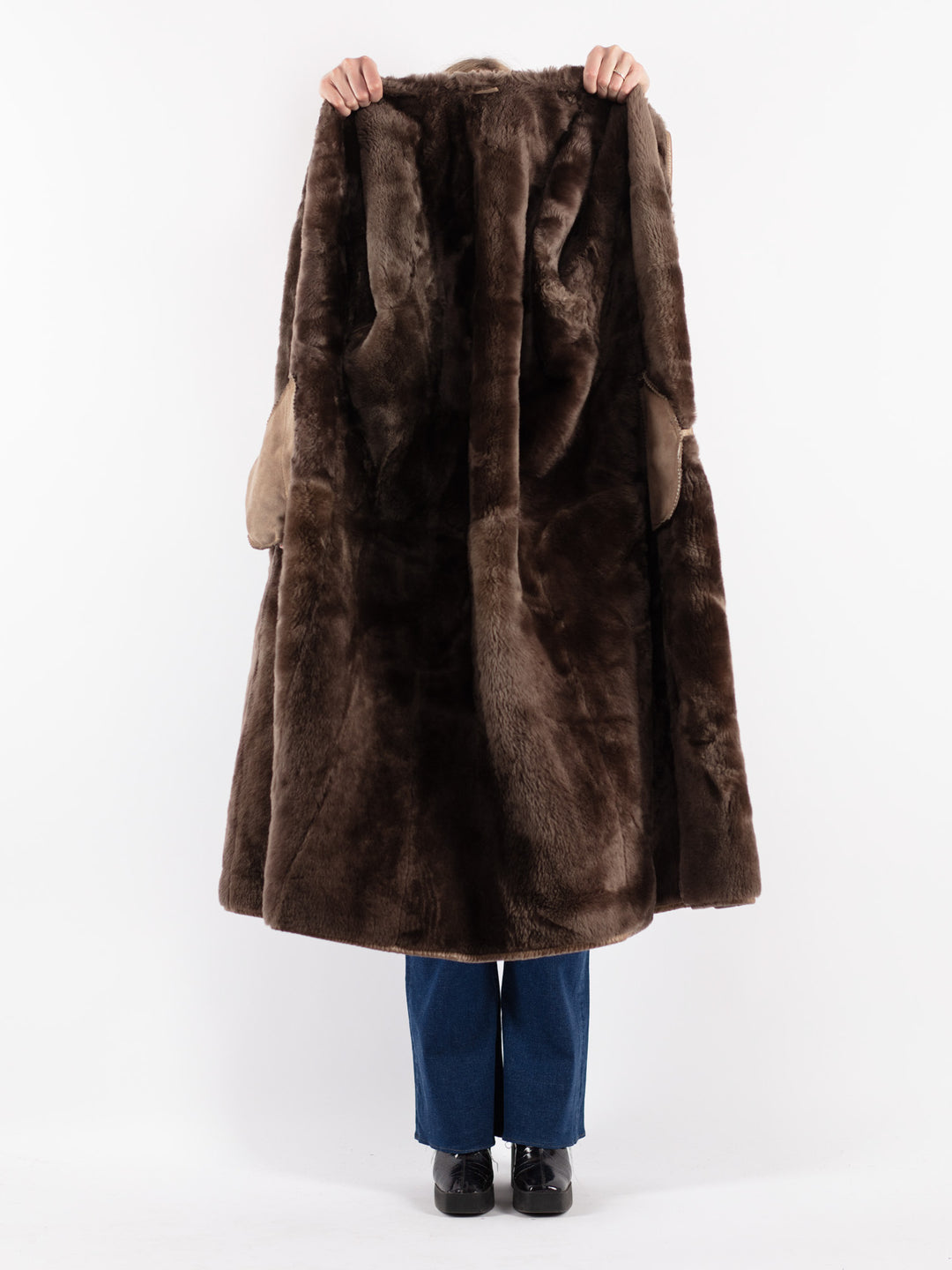 Vintage 80's Women Sheepskin Coat in Beige