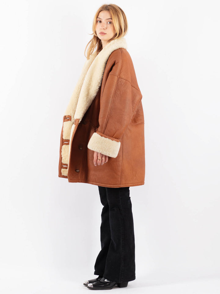 Vintage 80's Women Sheepskin Shearling Coat in BrownV9683
