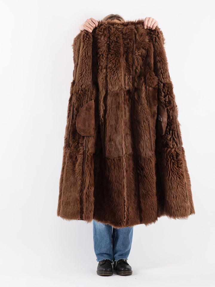 Vintage 80's Women Sheepskin Shearling Coat in Brown