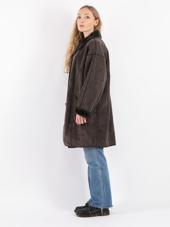 Vintage 80's Women Sheepskin Coat in Brown
