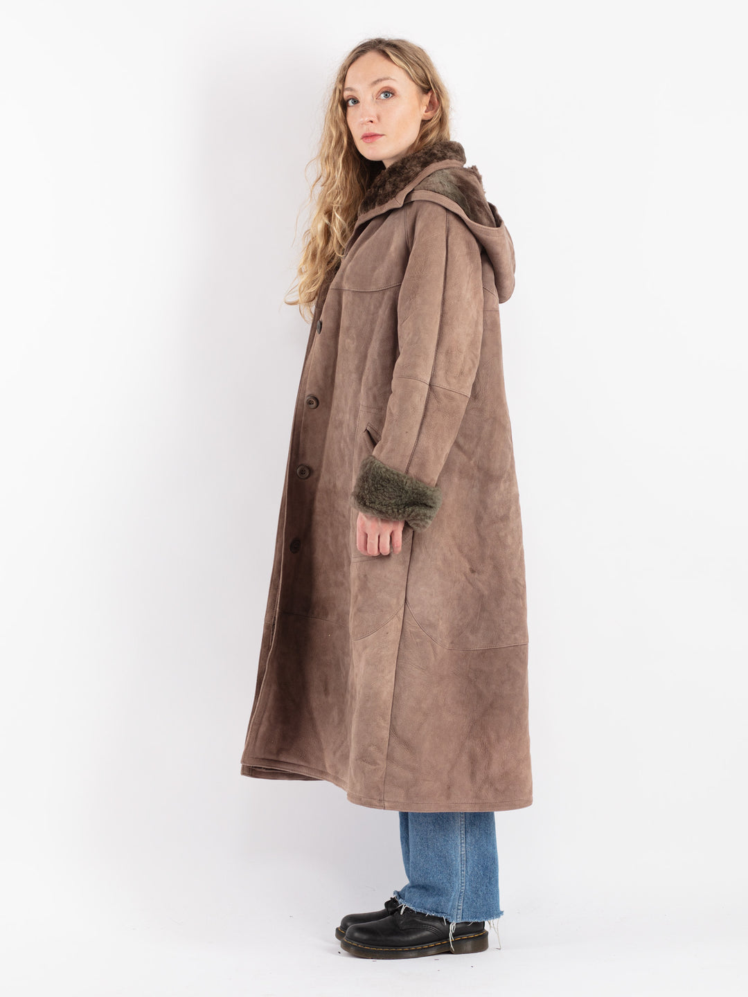 Vintage 80's Women Sheepskin Coat in Beige