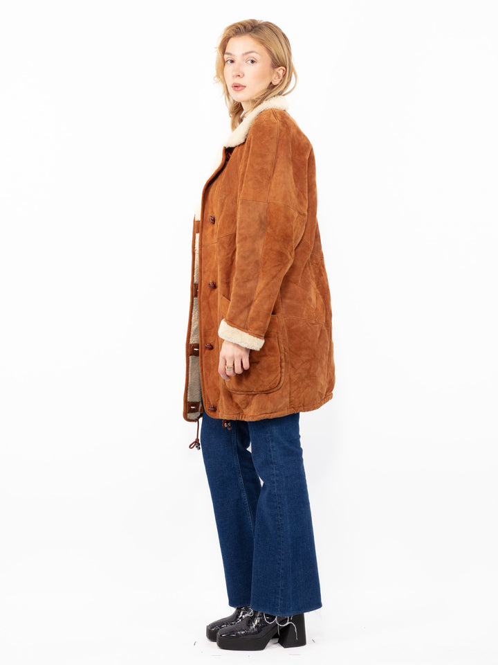 Vintage 80's Women Sheepskin Coat in Brown
