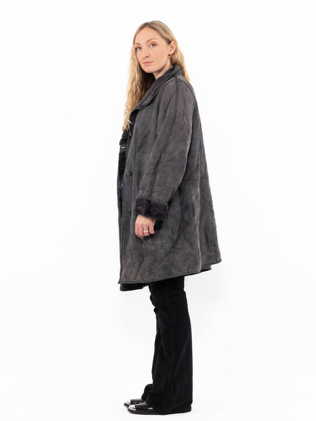 Vintage 80's Women Sheepskin Coat in GrayA0957