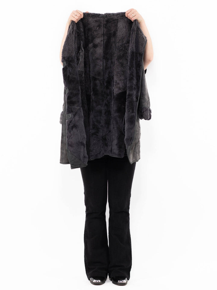 Vintage 80's Women Sheepskin Coat in GrayA0957