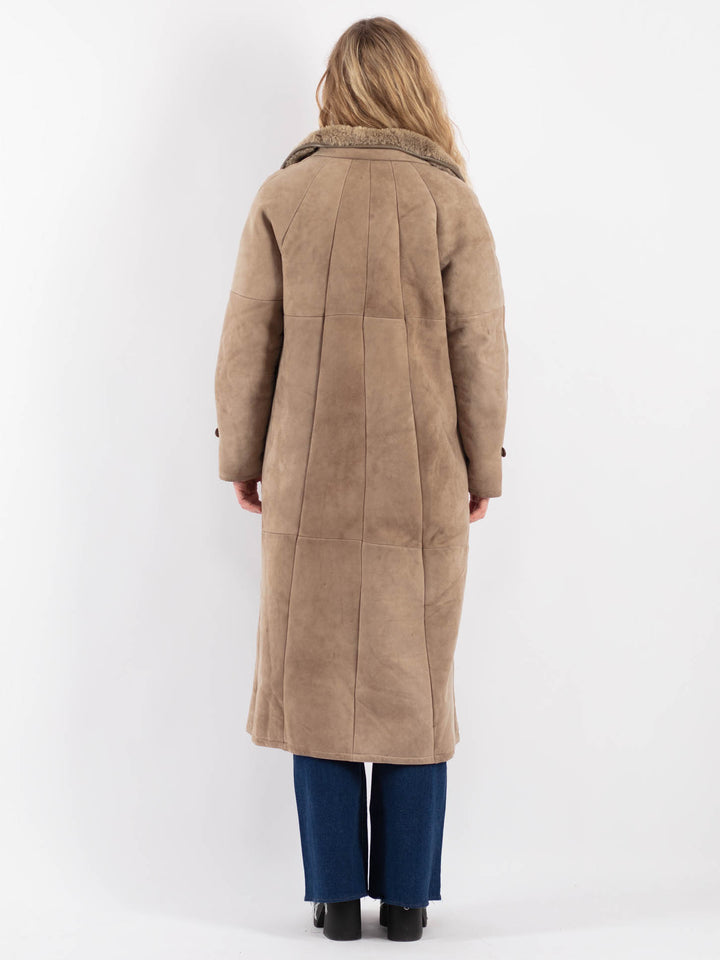 Vintage 80's Women Sheepskin Coat in BeigeV9179